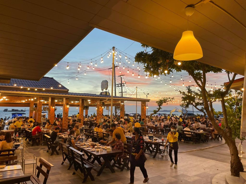Pupen Seafood Restaurant Best Restaurants in Pattaya